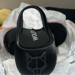 Naked Wolfe chunky slippers